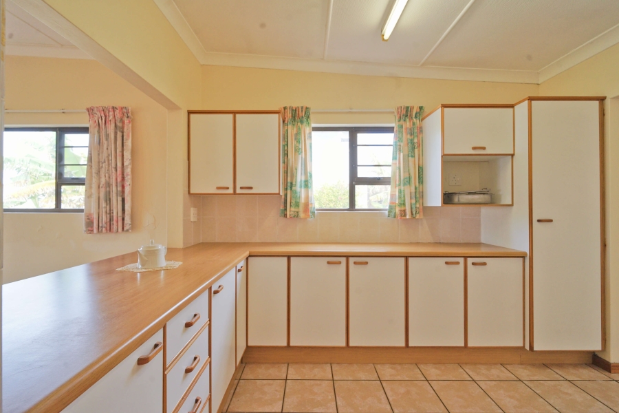 3 Bedroom Property for Sale in Kidds Beach Eastern Cape